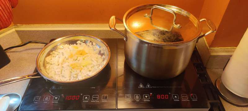 Amzchef 2 Burner Induction Cooktop Review – Cooking With Magnets!