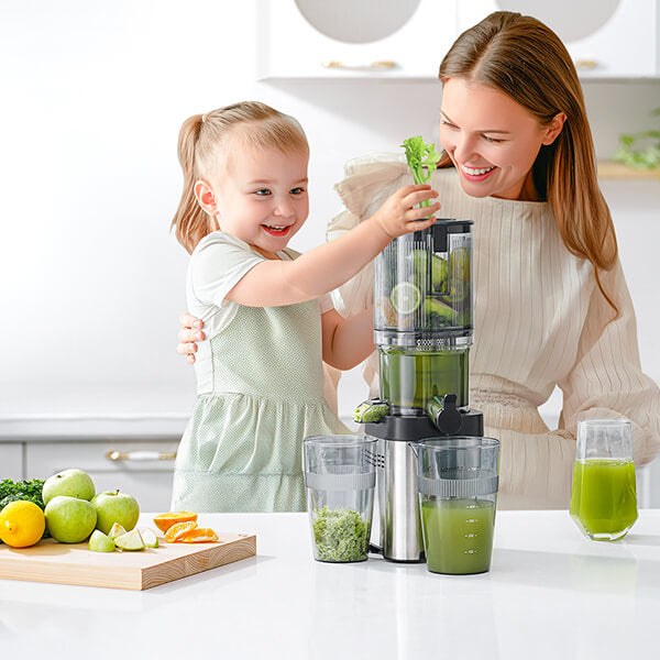 AMZCHEF Cold Press Juicer Machine with 5.4